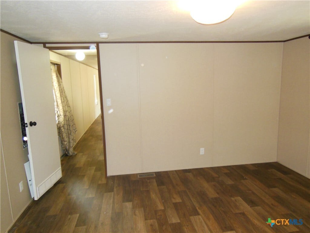 Photo - 127 Quail Run St