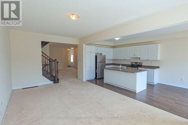 Photo - 50 Sasco Way
