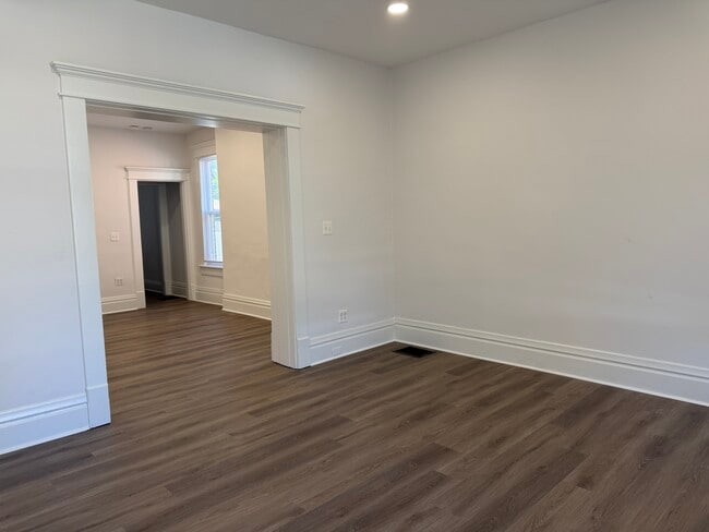239 Taylor Ave