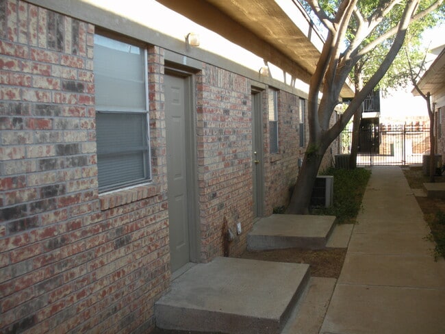 back area - 6128 Avenue R Ave