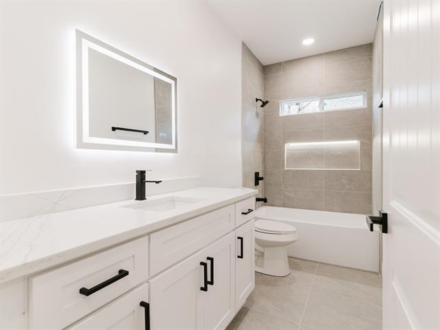 Photo - 1007 Strickland St