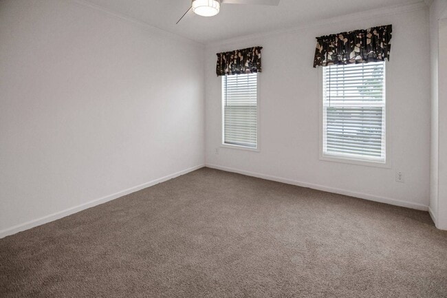 Photo - 920 S Katie Ave