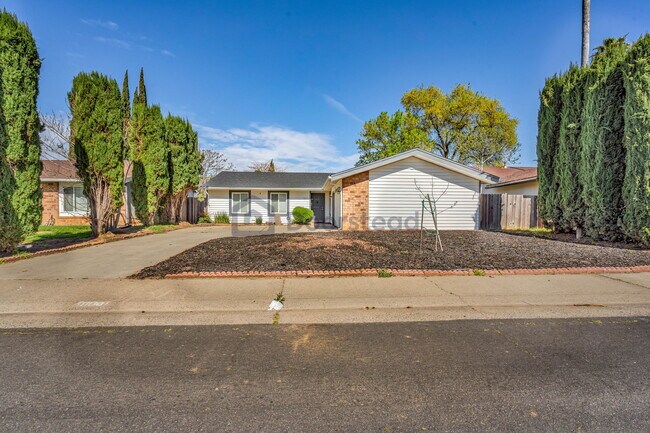 Photo - 9041 Caldera Way