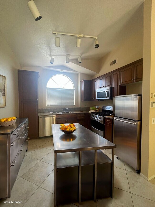 1 Bed 1 Bath Aliso Viejo Canyon Villas House House Rental in Aliso