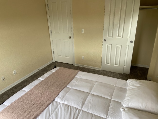 Photo - 10614 Belle Creek Blvd Unit Upstairs Bedroom