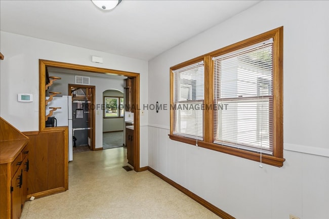 Photo - Charming 3 bedroom 1 bath home with 2 garages!