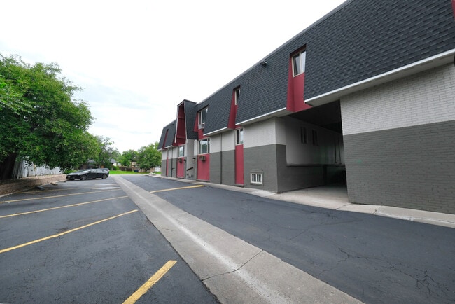 Photo - Squire Apartments