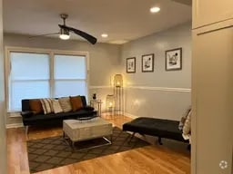 Building Photo - 4434 Elmwood Ave Rental