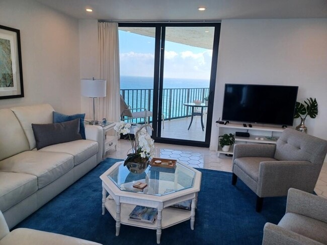 Building Photo - 5420 N Ocean Dr Unit 1705