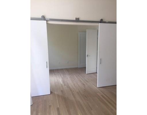 Photo - 208 Newbury St Unit 1