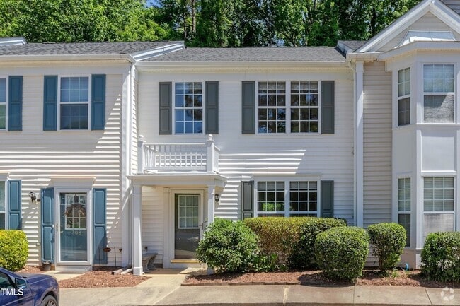 Building Photo - 306 Orchard Park Dr Rental