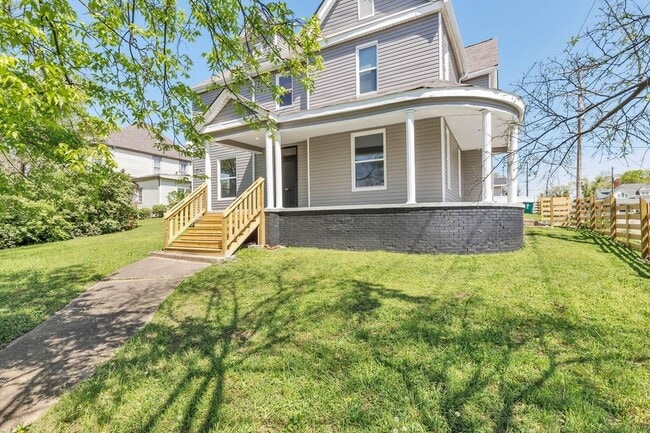 Photo - 1915 McCallie Ave