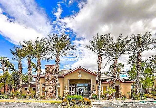 Building Photo - 8000 W Badura Ave