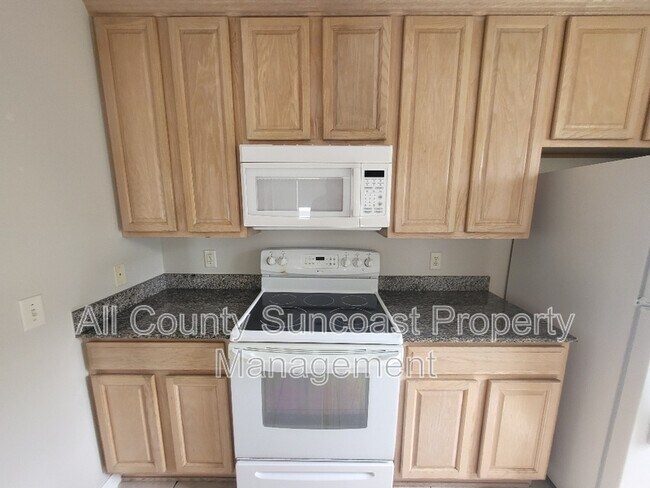 Photo - 3874 Mariner Dr