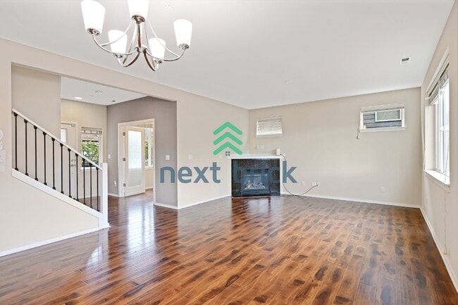 Photo - Spacious 3-Bedroom Lynnwood Retreat with 2230 sqft of Comfort!