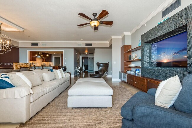 Photo - 3501 N Ocean Dr Unidad 7C