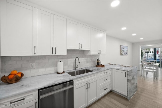 Photo - 342 Harbour Dr Unit 342