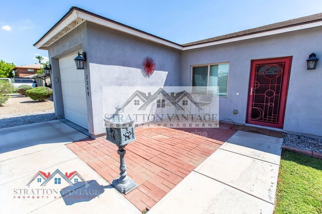 Photo - 2249 E Sells Dr