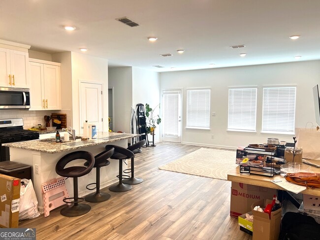 Photo - 205 Bald Ave