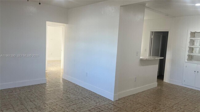 Photo - 134 SW 61st Ave