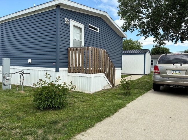 Photo - 317 Autumn Park Dr