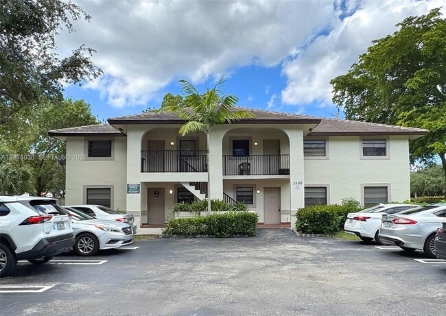 Building Photo - 3500 NW 116th Terrace Unit 3500