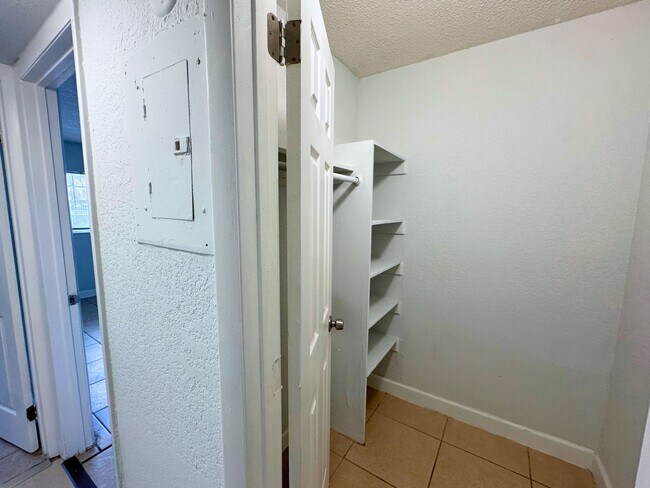 Photo - 4160 21st St