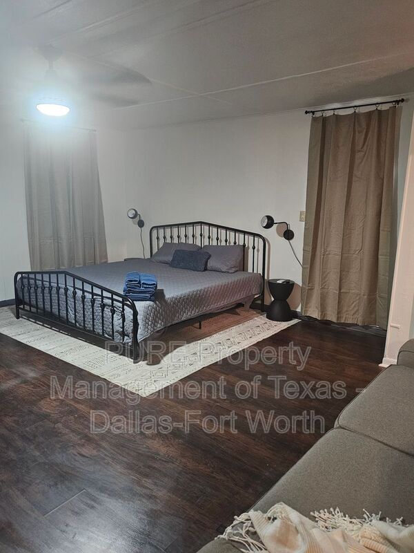 Photo - 1001 Lindsay St Casa