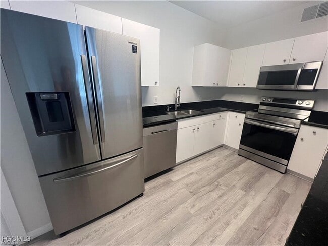 Photo - 1085 Hancock Creek S Blvd Unit 102