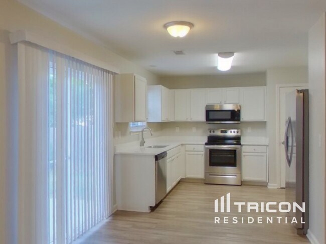 Photo - 1467 Eschol Ln NW