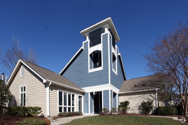 Photo - Crosstown at Chapel Hill