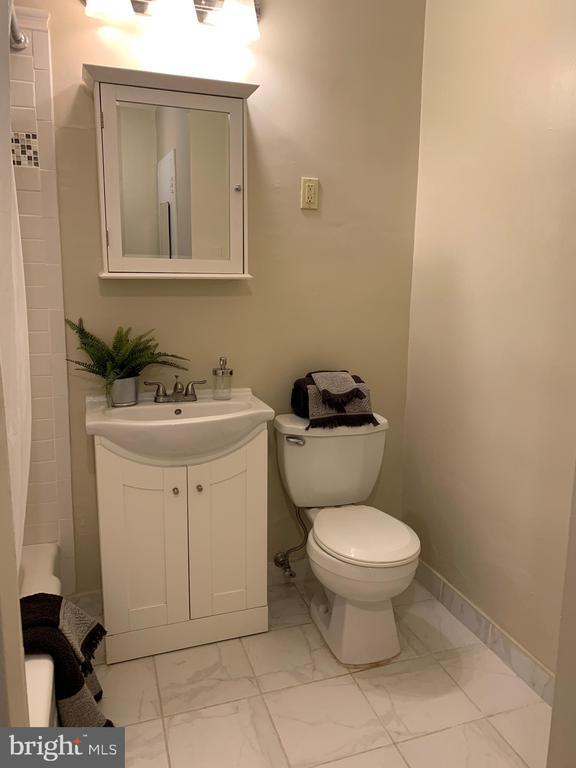 Photo - 135 S 19th St Unidad 502