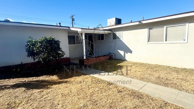Photo - 1444 E Colton Ave