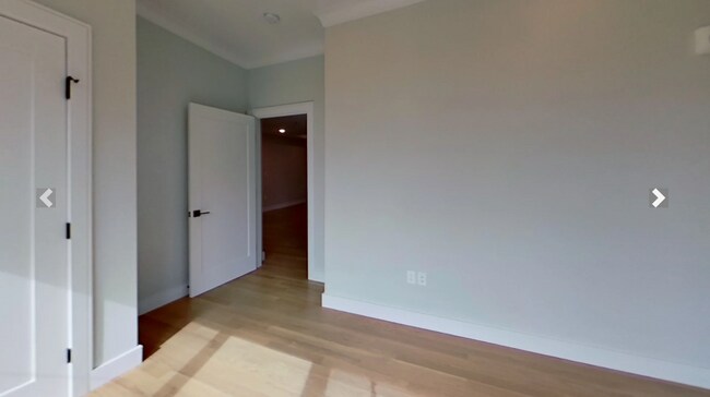 Photo - 104 Warren St Unit 4