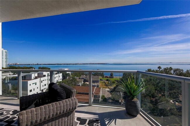 2910 W Barcelona St Unit 604