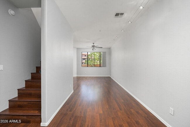 Photo - 7601 E Roosevelt St