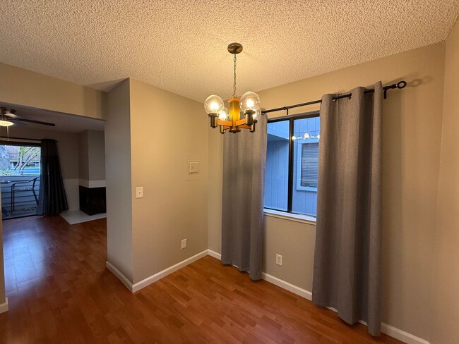 Photo - 2 bed 1 bath condo available in Natomas area