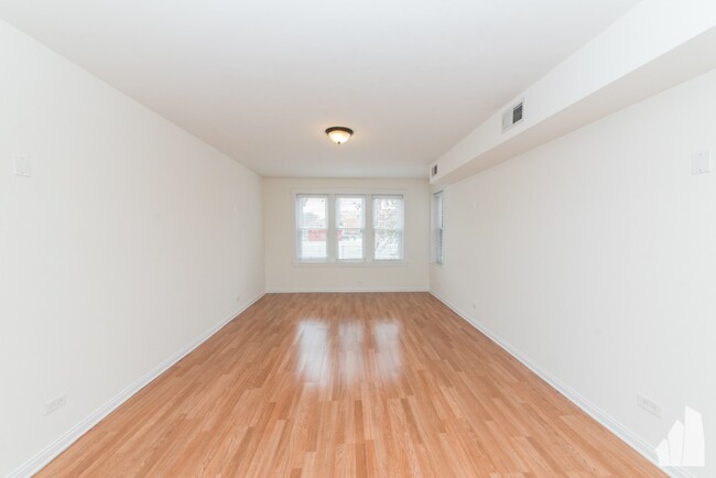 4948 N Harding, Unit 50-2N, Chicago, IL 60625 - 4946 N Harding Ave Apartment Unit 50-2N