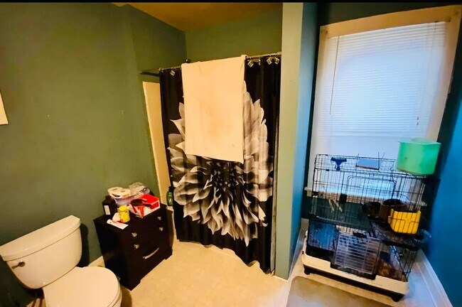 Photo - 1526 5th Ave Unit 2nd Floor