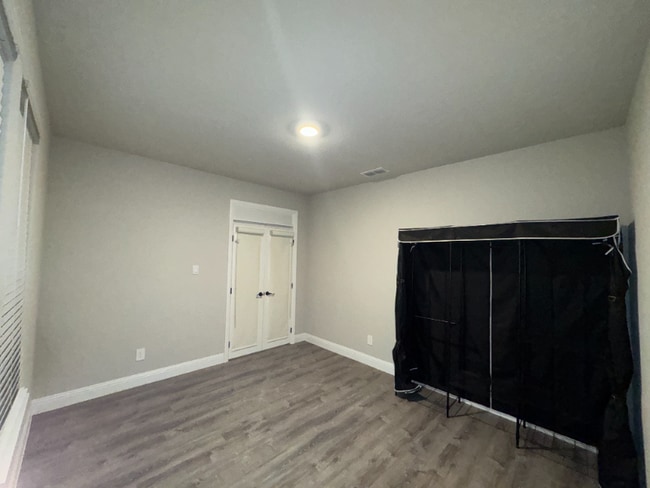 Photo - 1400 Razorbill Rd