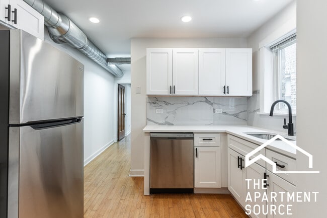 Photo - 3838 W George St Unit 2W