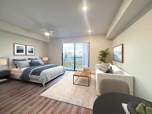 Photo - Bimini Square