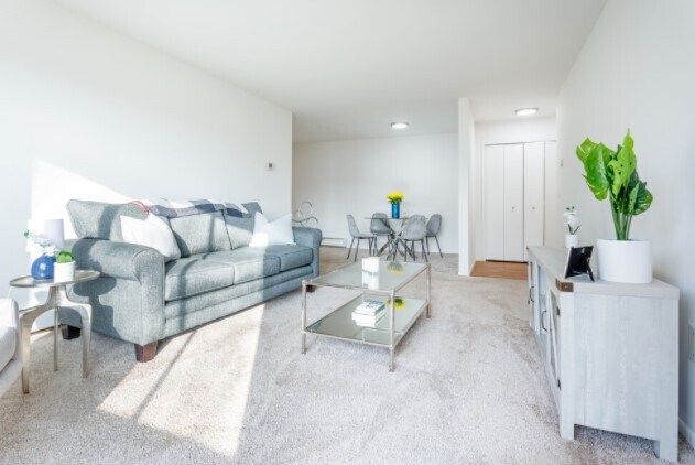 Dearborn View Apartments - Inkster, MI