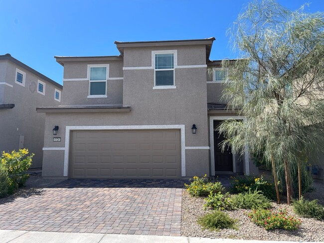 BEAUTIFUL AND SPACIOUS ALMOST BRAND NEW 2 ... - BEAUTIFUL AND SPACIOUS ALMOST BRAND NEW 2 ... Casa