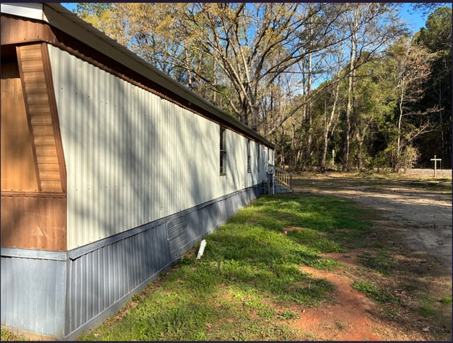 Photo - Newly remodeled home is located in Lancaster, SC 29720.