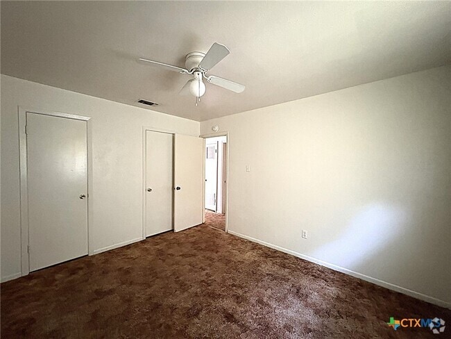 Building Photo - 702 N 1st St Unit 5 Rental