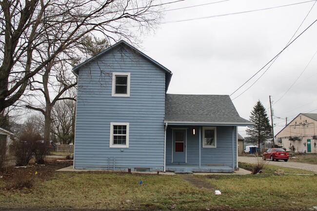 Photo - 9387 Mink St SW