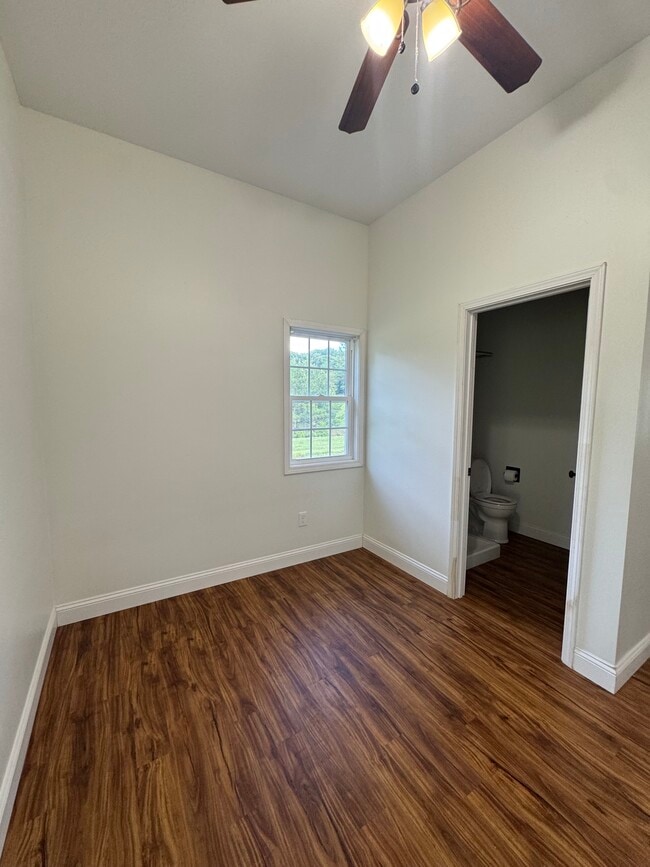 Photo - 254 Chastain Rd Unit Barndo