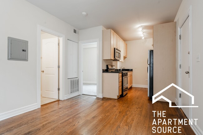 Photo - 3814 N Sheffield Ave Unit 2W