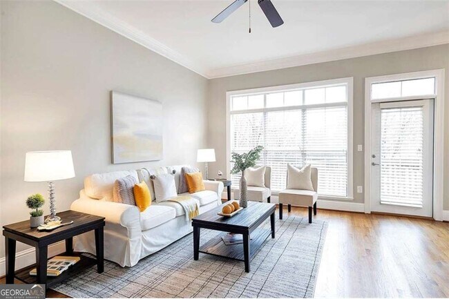 Photo - 5408 Glenridge Cove NE